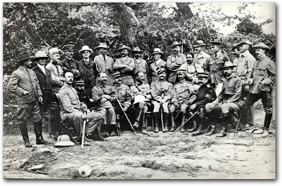 This photo depicts embedded Westerners who accompanied Japanese forces led by General Kuroki